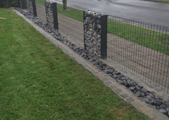 clôture décorative avec des panneaux ZENTURO