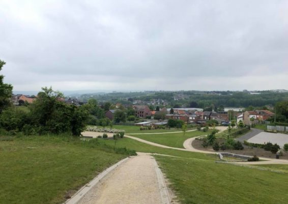 Tonte d’un parc pour l’administration communale d’Ans