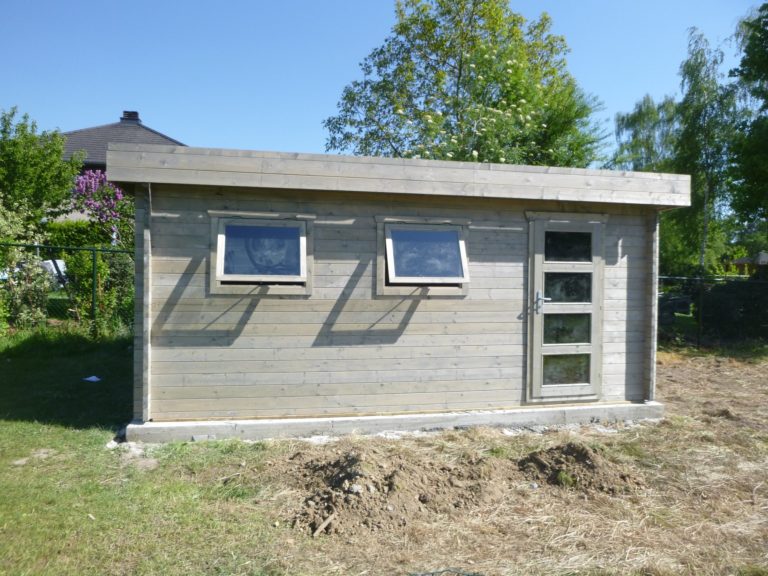 Installation d'un chalet de jardin