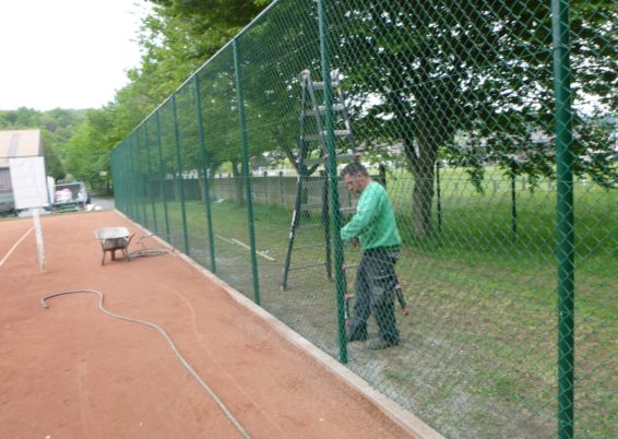 Remplacement de la clôture du tennis club de Trooz