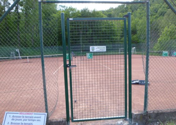 Remplacement de la clôture du tennis club de Trooz