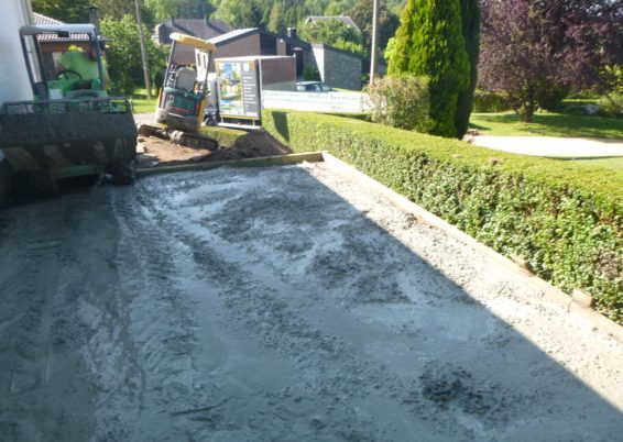 Construction d'une terrasse surélevée à Plainevaux