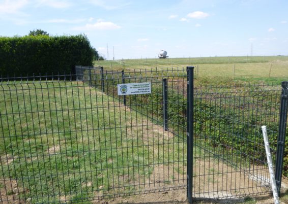 Placement d'une clôture rigide et un portail de jardin à Othée