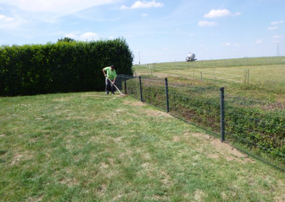 Placement d'une clôture rigide et un portail de jardin à Othée