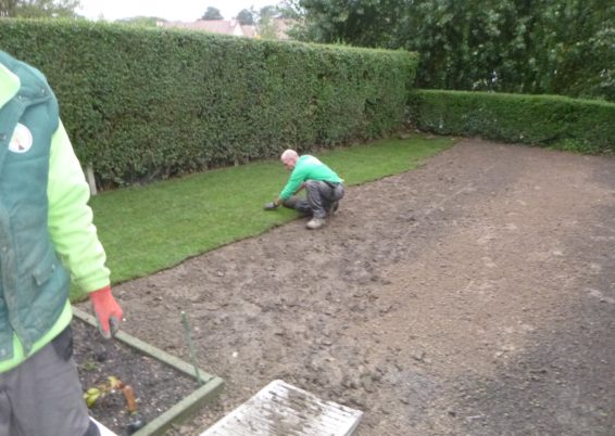 Réfection d'un petit jardin.