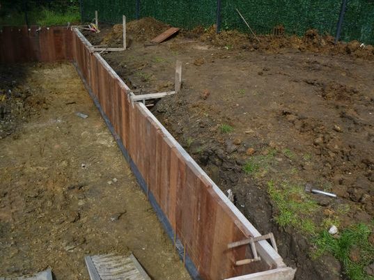Aménagement complet d'un jardin et son accès à Horion-Hozémont. 

Création d'une nouvelle terra...
