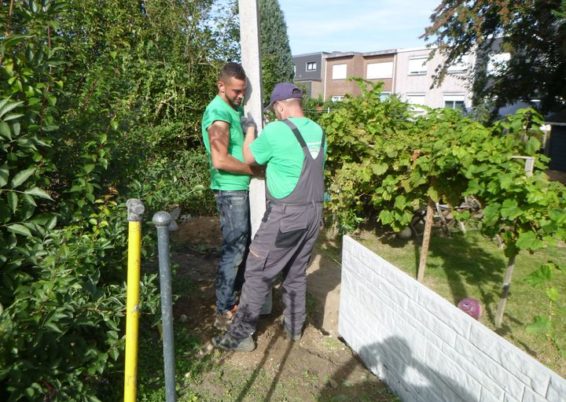 Remplacement des clôtures autour d'un jardin à Alleur. 

Sécurisation en placent une palissade de...
