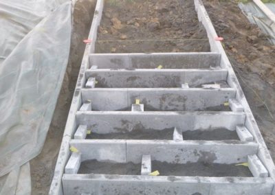 Petit aménagement réalisé dans un jardin. 

Création d'une escalier d'accès à la partie supér...