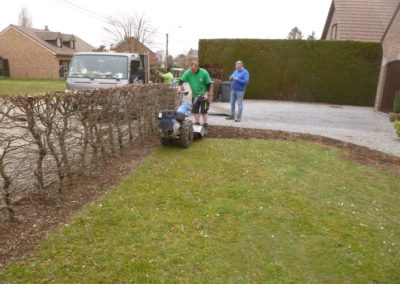 Aménagement d'une petite devanture à Horion-Hozémont.

Changement des plantations pour une entret...