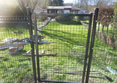 Après les inondations de juillet, début de reconstruction des abords d'un chalet à Mery.

Placeme...