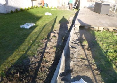 Démolition d'un mur de bloques de béton et remplacement par une clôture rigide de chez BETAFENCE ...