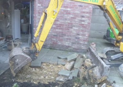 Réalisation d'une nouvelle terrasse à Visé. 

Démolition de la terrasse existante, réalisation ...