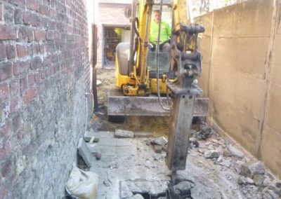 Réalisation d'une nouvelle terrasse à Visé. 

Démolition de la terrasse existante, réalisation ...
