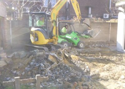 Réalisation d'une nouvelle terrasse à Visé. 

Démolition de la terrasse existante, réalisation ...
