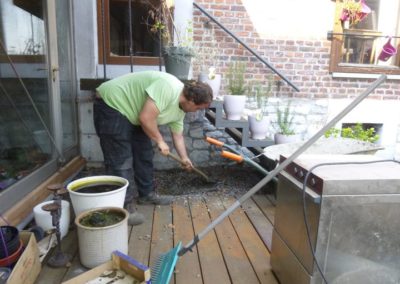 Modernisation de la terrasse du Bocalino à Chokier.

Remplacement des plantations par des plantes a...