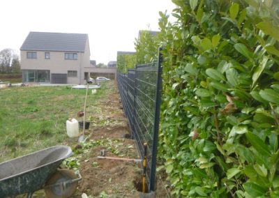Nouvel construction à Waremme.

Création d'un jardin.

Placement de clôtures rigides et portail d...