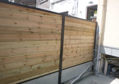 Suite aux innondations de juillet dernier, de nombreux murets ce sont effondrés.

Remplacement d'un...
