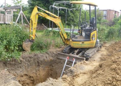 Aménagement complet d'un jardin à Oupeye.

- Pose d'une citerne d'eau de pluie. 
- Réalisation de...