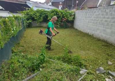 Nous réalisons également les aménagements de jardin de très petites tailles avec un accès très...