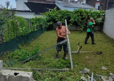 Nous réalisons également les aménagements de jardin de très petites tailles avec un accès très...