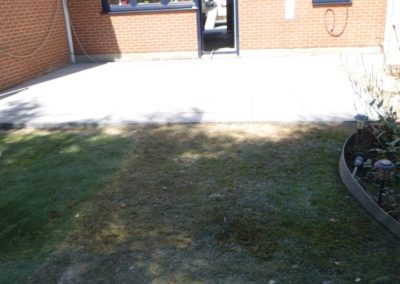 Réfection d'une terrasse avec des pavés céramiques 60/60 cm.

Réalisation d'un empierrement le l...