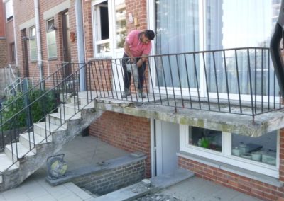 Encore une de terminée.

Réalisation d'une nouvelle terrasse en pavés céramique 60/60, sans oubl...