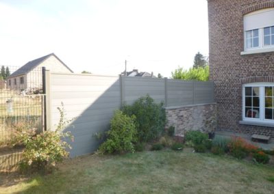 Sécurisation d'une propriété à Hannut.

Installation d'une clôture rigide BETAFENCE 3 D de tein...