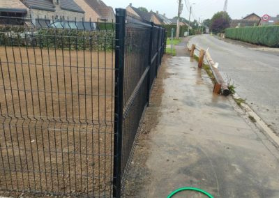 Aménagement complet des abords d'une maison à Neupré qui avait été oubliée depuis des années....