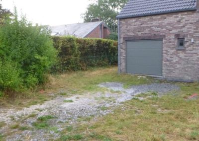 Aménagement complet des abords d'une maison à Neupré qui avait été oubliée depuis des années....