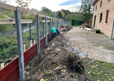 Construction d’une fondation pour l’implantation d’une palissade avec retenue de terres. 

Fil...