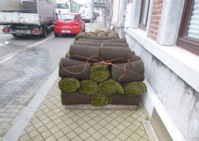 La saison des pelouses en rouleaux est ouverte........

Voici le résultat d'une remise en état d'u...