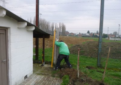 Rénovation d'un petit jardin à Ans.

Remplacement des vielles palissades de bois par une palissade...