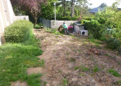 Et voila encore un client ravis de sa nouvelle pelouse, réalisée par nos équipes en deux petites ...