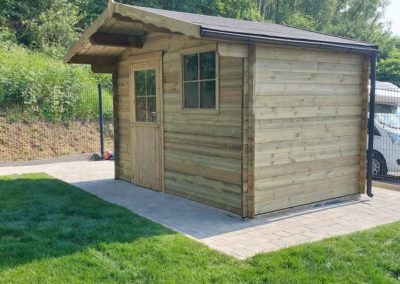 Fourniture et montage d'un petit chalet de jardin.

Pour tous vos projets de chalets de jardin, nous...