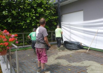 Rénovation complète d'une terrasse en bois suspendue par une nouvelle terrasse en grès-cérame 60...