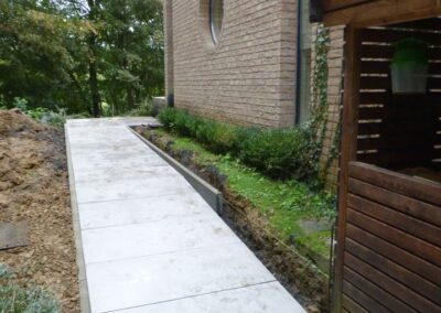 Réalisation d'un micro chantier à Nandrin.

Réalisation d'un accès avec de méga dalles XXL de c...